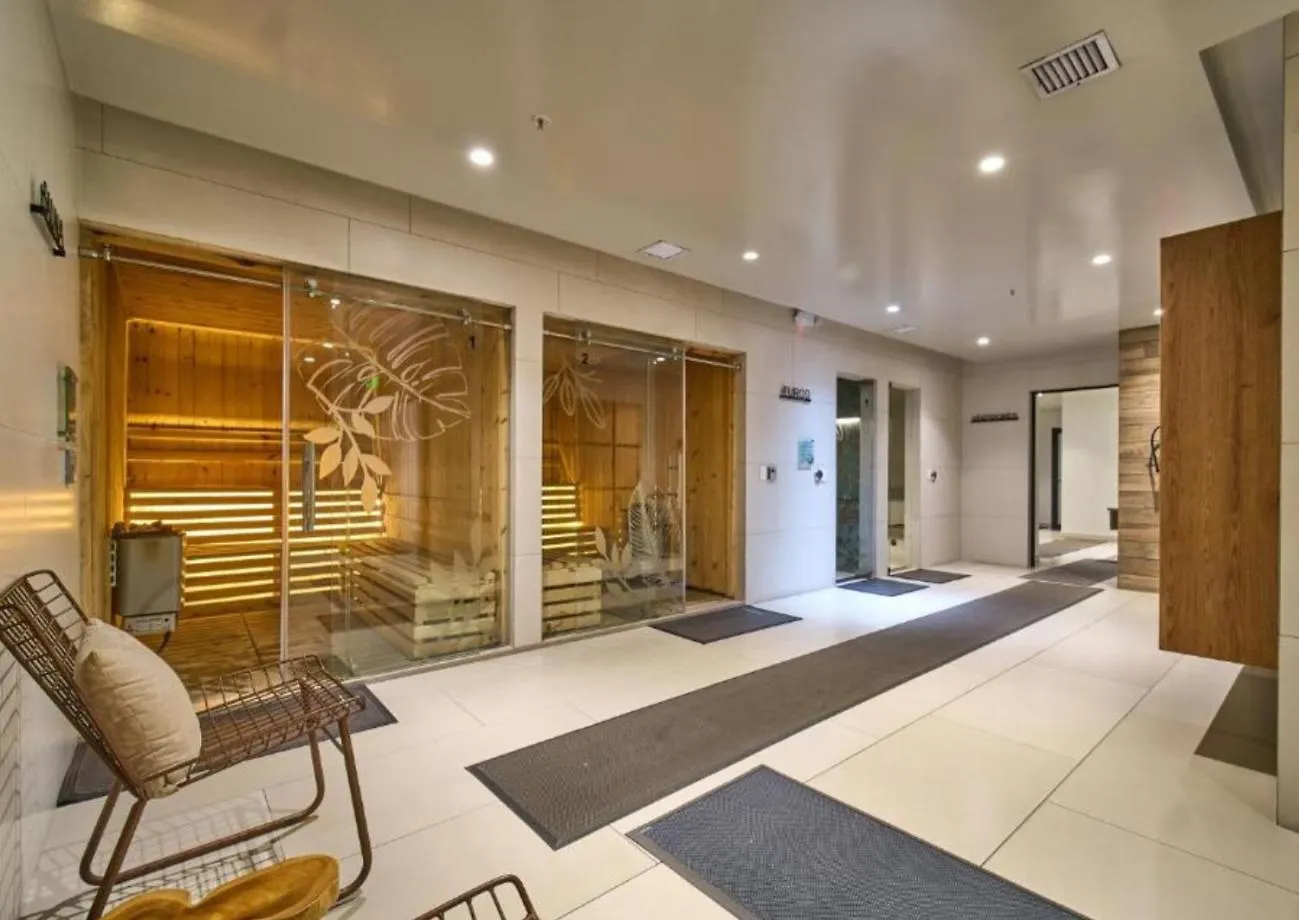 Apartamento Departamento 80 m2 amplia terraza privada - Cerca de Republica del Salvador Quito